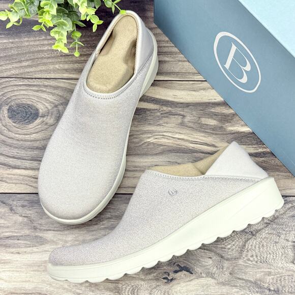 NIB Bzees Getaway 9M Beige Slip On Comfort Mule Sneakers - Picture 3 of 11
